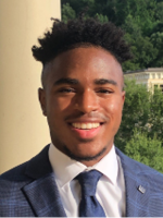 Evan Pearson headshot