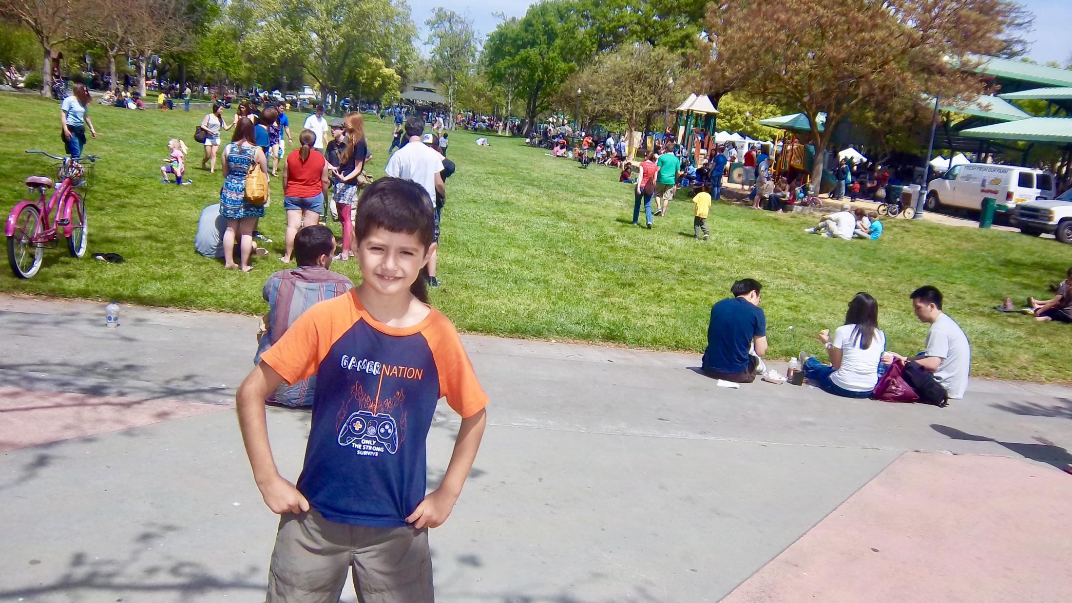 Child at farmers market