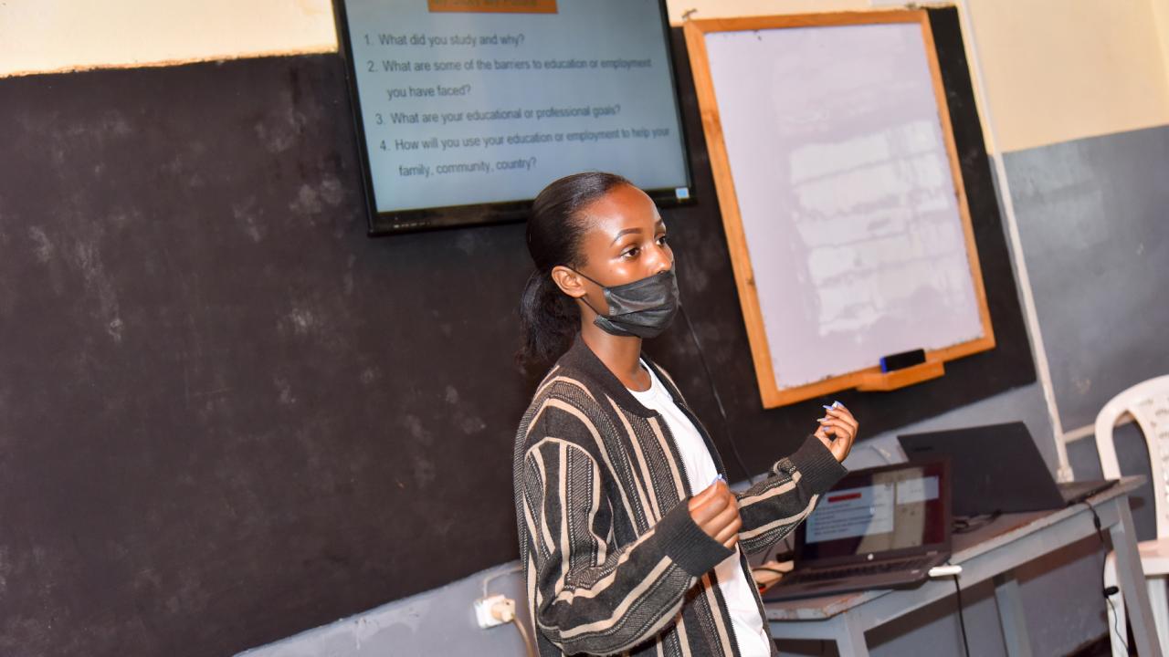 Josephine Uwezeye Prepares Backpackers at Kizibe Refugee Camp 12/21