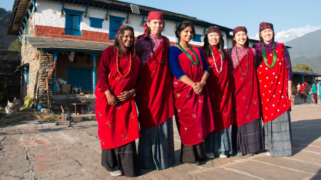 UC Davis students in Nepal