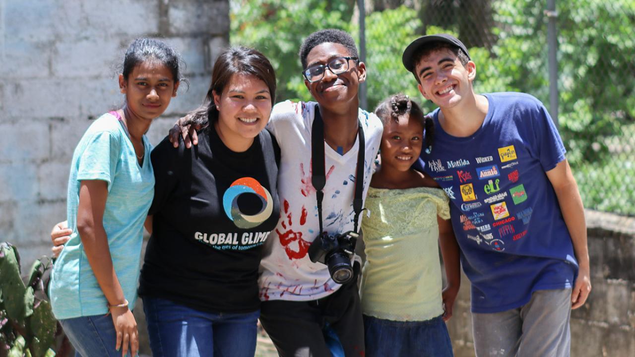 Felicia Ong ’15, second from left, poses with New York high school students participating in her nonprofit program on a trip to Bonao, Dominican Republic. (Felicia Ong/courtesy photo) Felicia Ong ’15, second from left, poses with New York high school students participating in her nonprofit program