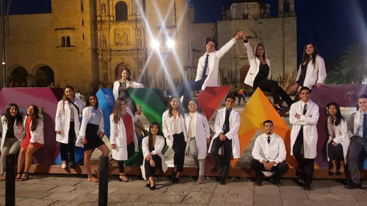Students in UC Davis Study Abroad’s Latinx Health Internship Program