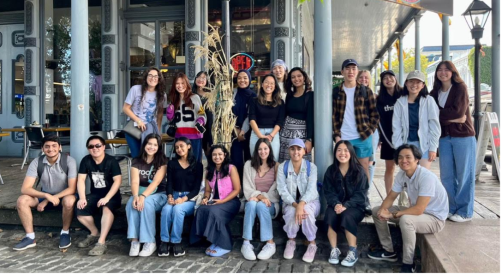 Kiara and GAMP members group photo.