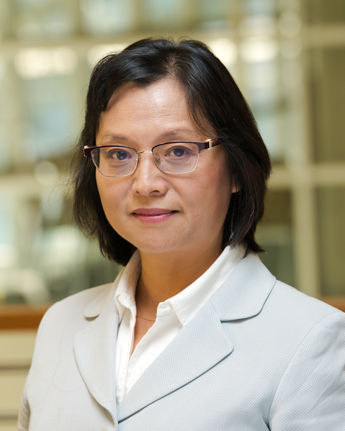 "Linxia Liang Headshot"