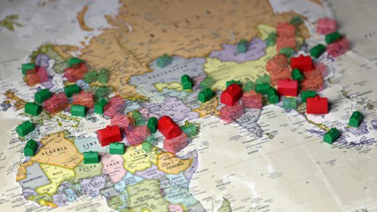 Courtesy of The Chronicle of Higher Education Map with houses